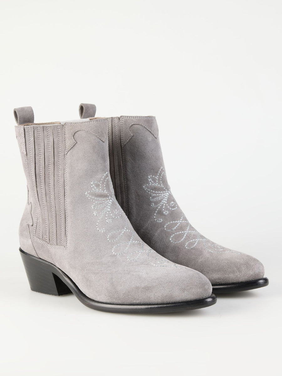 Padme Suede Boot